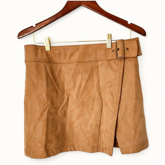 Free People Dresses & Skirts - Free People Ari Wrap Faux Leather Mini Skirt – Size 10 – Camel Tan